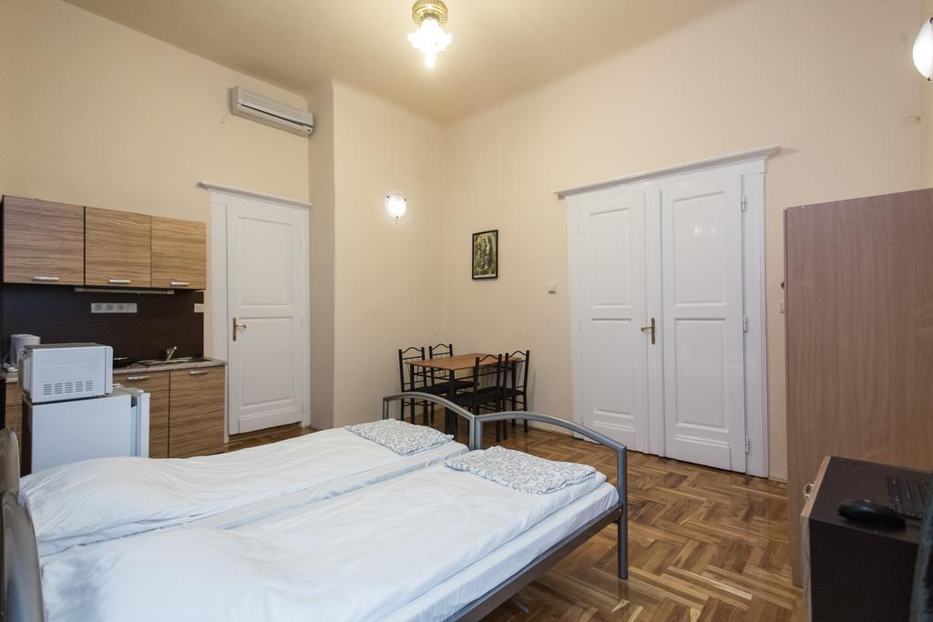 Riverside City Budapeste Quarto foto